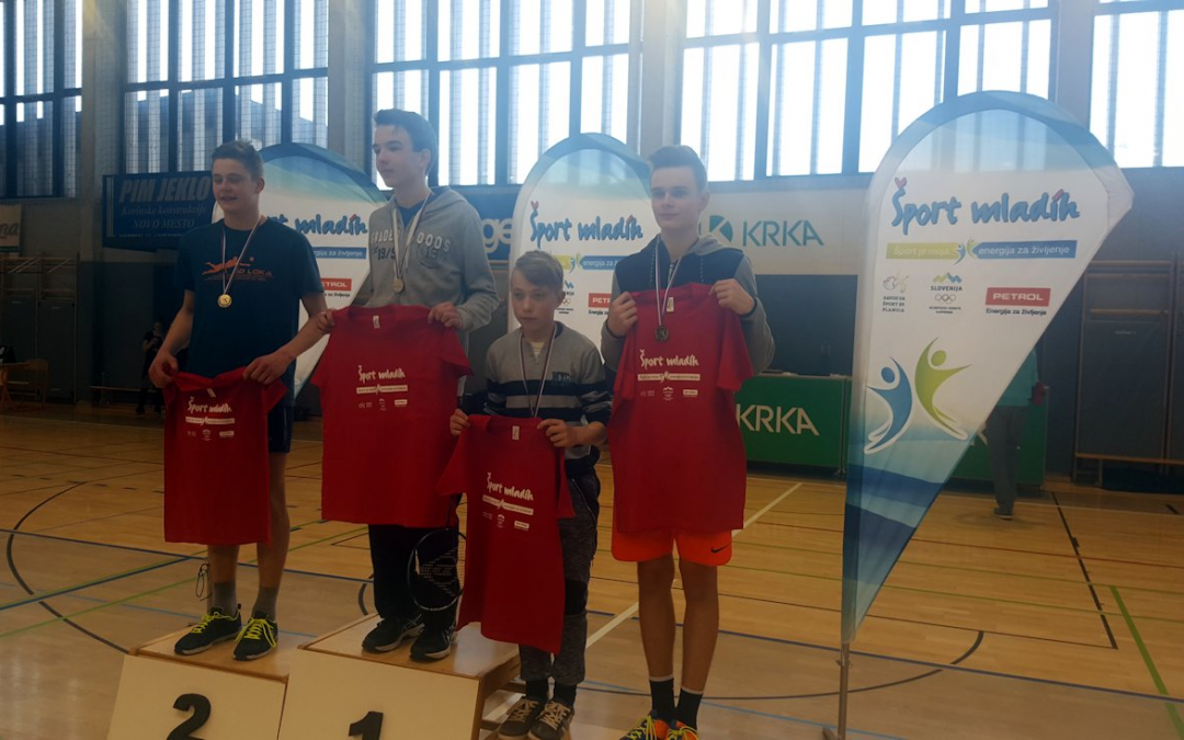 3. mesto na državnem tekmovanju v badmintonu